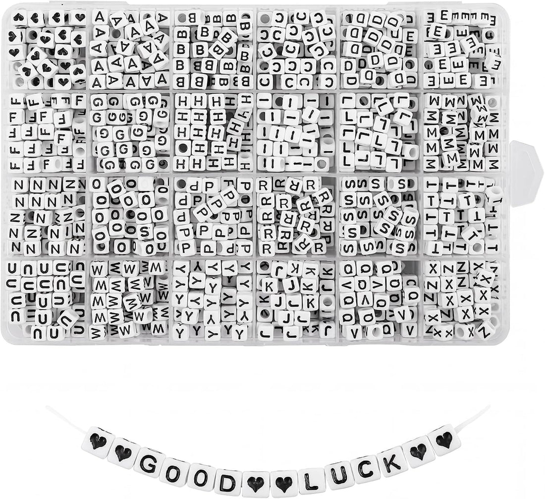 Quefe 1440pcs Acrylic Letter Beads White Cube Sorted Alphabet Bead