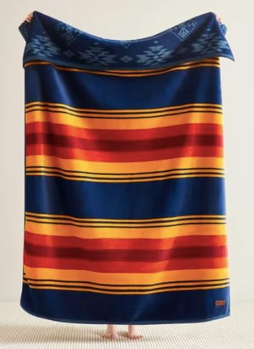 Pendleton Reversible Plush Throw - 50" x 70" (1, Grand Canyon)