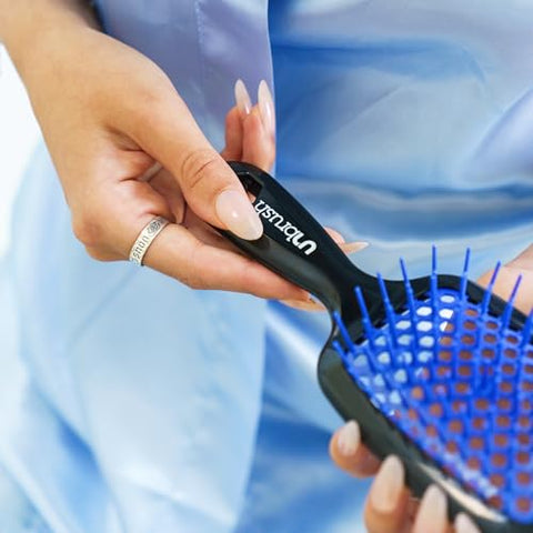 FHI Heat UNbrush Detangling Brush for Pain-Free Brushing on All Wet or Dry Hair Types — Durable DuoFlex Anti-Static Bristles, Lightweight Handle, Vented Hair Brush, Galaxy Blue