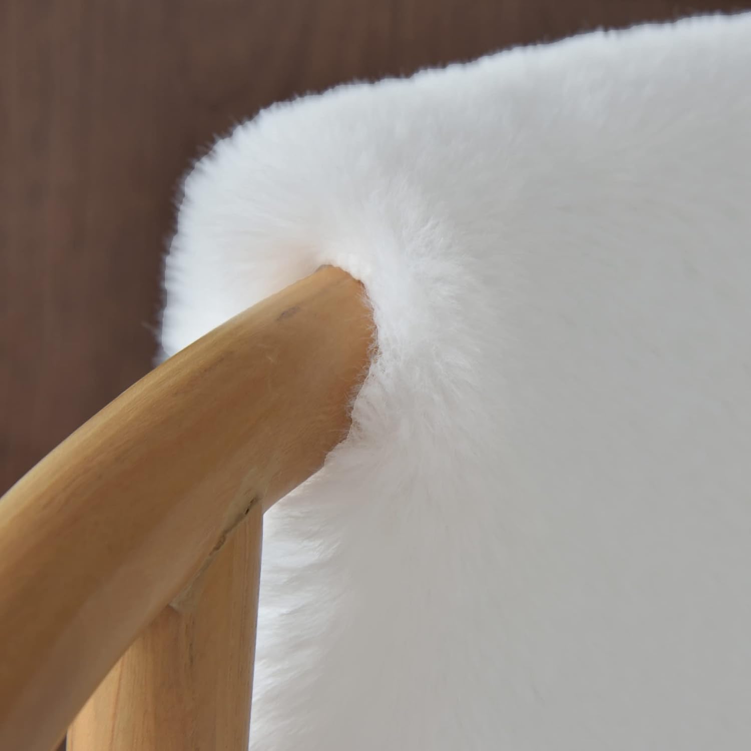 ORINOVA White Faux Bunny Fuzzy Fur Rugs for Bedroom Living Room Shag Washable Furry Area Rug 2x6 Nursery Shaped Rug Teen Room Décor