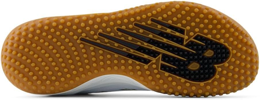 New Balance Men's Fresh Foam 3000 V7 Turf-Trainer