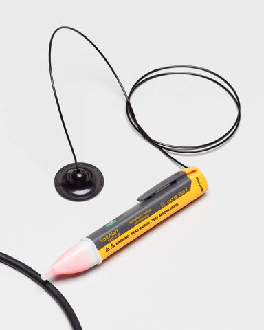 Fluke 1AC II VoltAlert Non-Contact Voltage Tester, Pocket-Sized, 90-1000V AC, Audible Beeper, CAT IV Rating