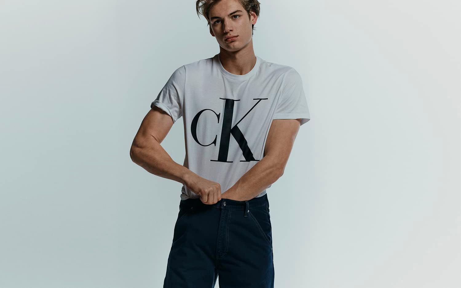 Calvin Klein Men's Monogram Logo Crewneck T-Shirt