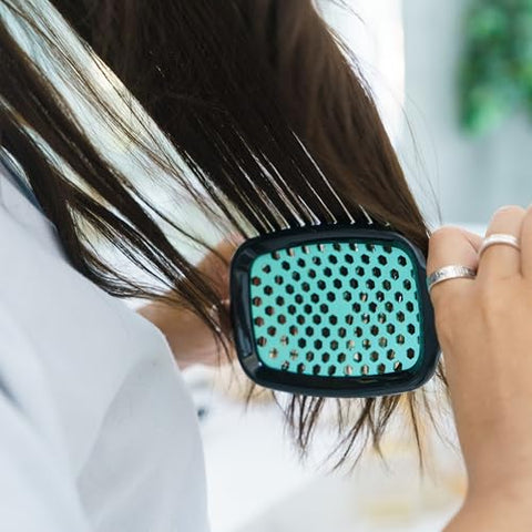 FHI Heat UNbrush Detangling Brush for Pain-Free Brushing on All Wet or Dry Hair Types — Durable DuoFlex Anti-Static Bristles, Lightweight Handle, Vented Hair Brush, Lagoon