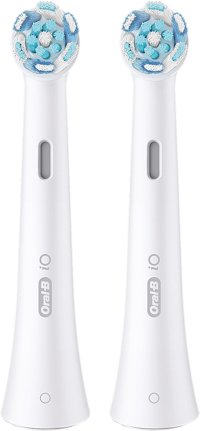 Oral-B iO Series Ultimate Clean Electric Toothbrush Replacement Brush Heads for an Oral-B Electric Toothbrush, 2 Count, White