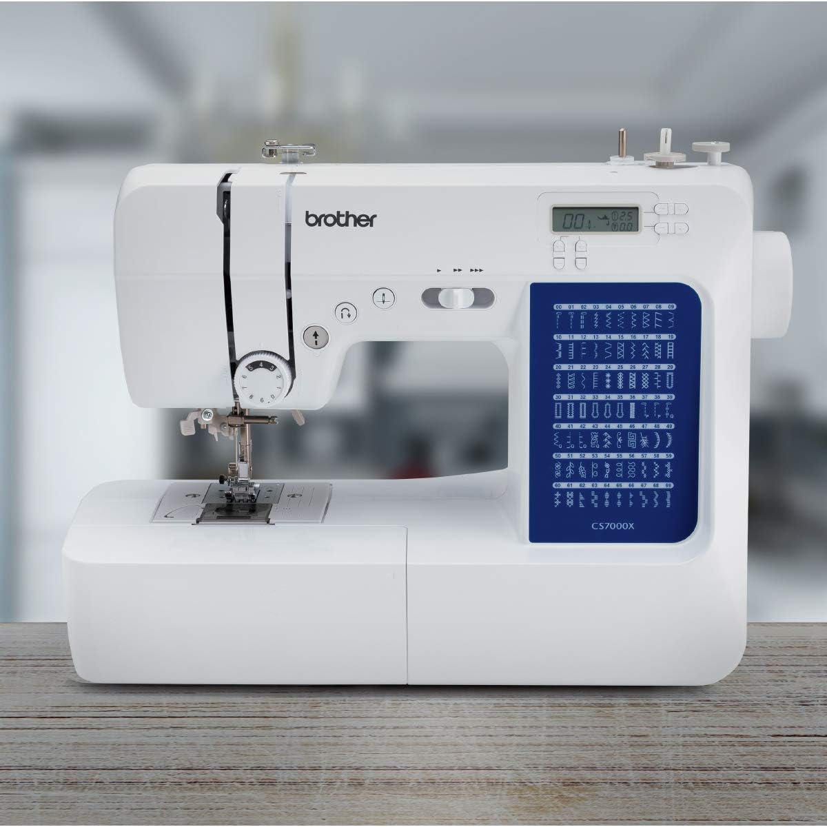 Brother CS7000X Sewing and Quilting Machine LCD Display