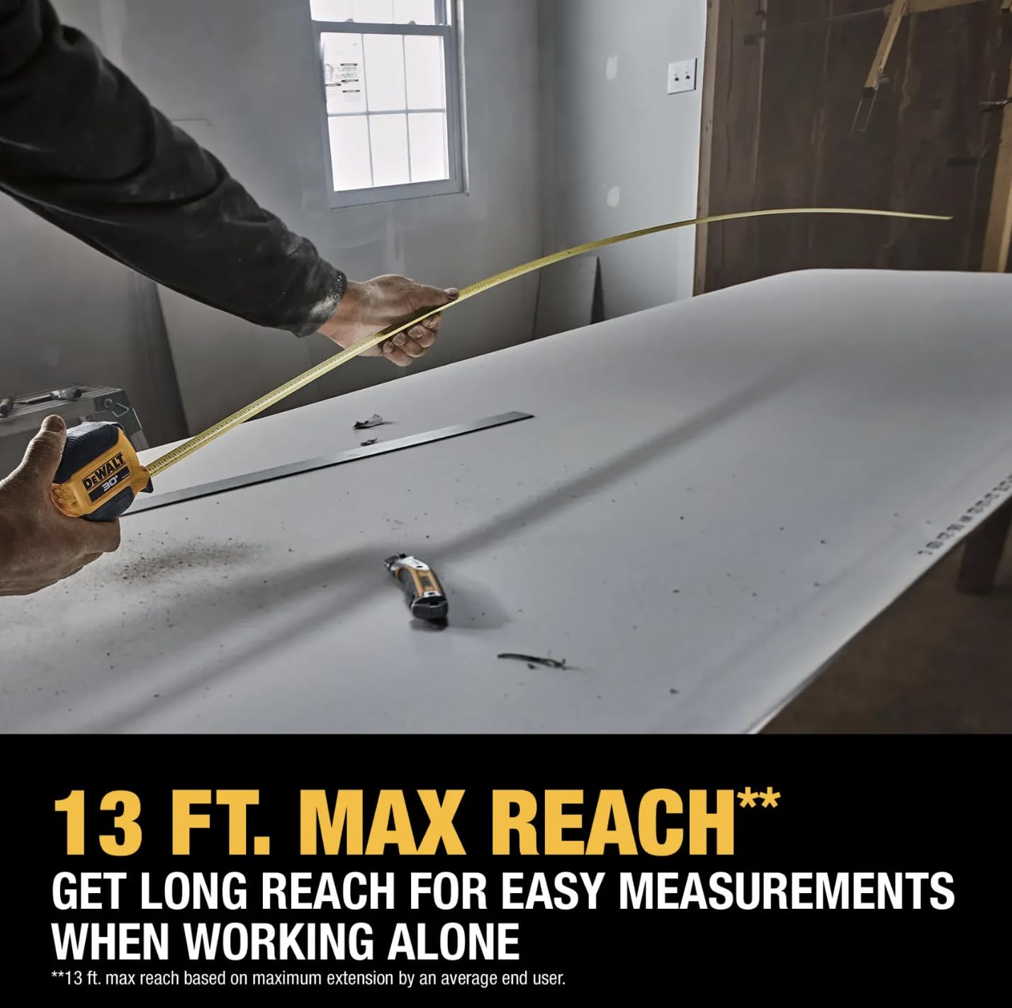 DEWALT Atomic Compact Series 30 ft. Tape Measure (DWHT38130S)