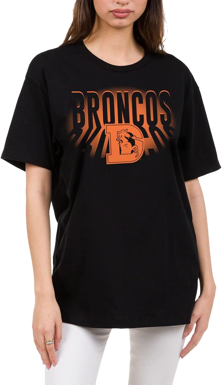 Junk Food Clothing x NFL - Team Spotlight - Short Sleeve Fan Shirt for Men and Women - Officially Licensed NFL Apparel