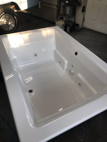 Fiberglass Supply Depot White Gelcoat with Wax – UV-Resistant Marine Gelcoat for Interior & Exterior Use – Gallon Kit with 60cc MEKP Hardener