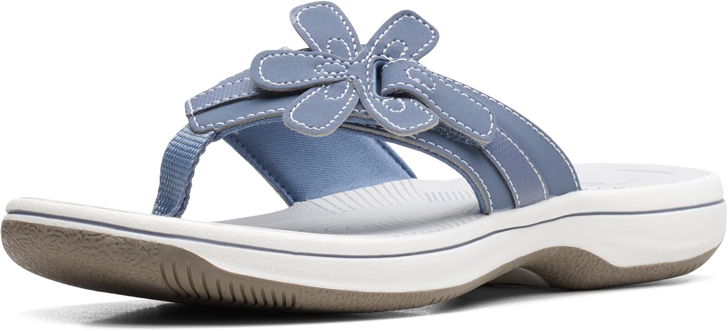 Clarks Women's Brinkley Flora Cloudsteppers Flip-Flops