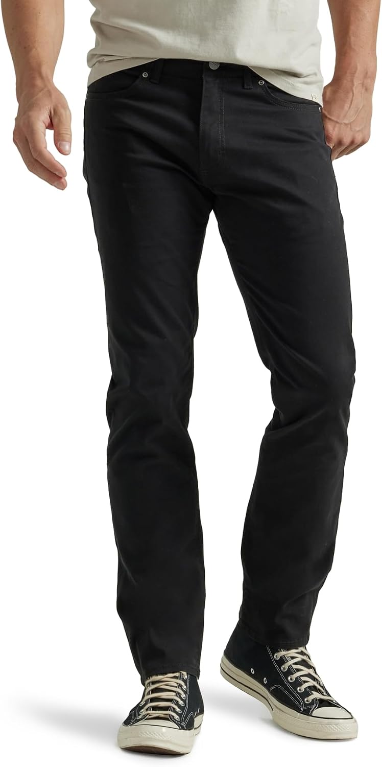 Men's Extreme Motion Slim Straight Leg Jean 2015437