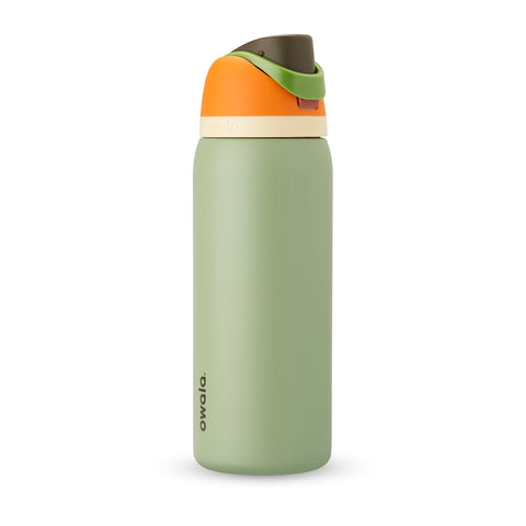 Owala FreeSip Insulated Stainless Steel Water Bottle with Straw for Sports, Travel, and School BPA-Free Sports Water Bottle, 32 oz, Camo Cool