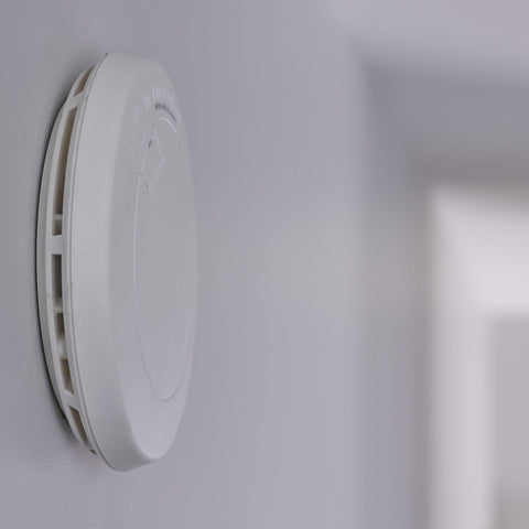First Alert Slim Photoelectric Smoke Alarm with 10-Year Sealed Battery, PR710, White