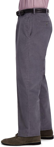 Haggar Men’s Classic Fit Premium Stretch Corduroy Pant
