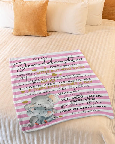NAZENTI Elephant Custom Name Granddaughter Blanket, to My Granddaughter Blanket, Personalized Granddaughter Blanket from Grandma Grandpa, Birthday for Granddaughter