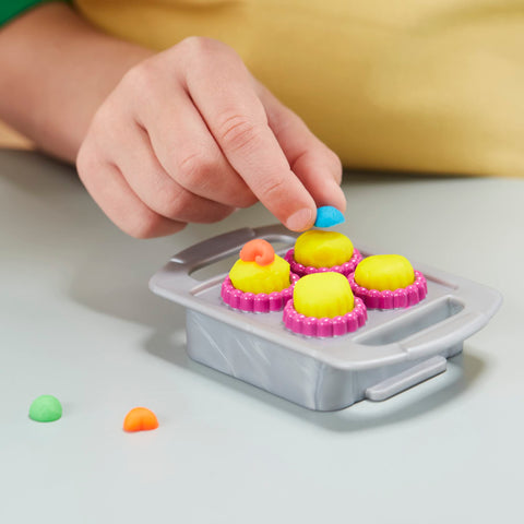 Play-Doh Kitchen Creations Magical Oven Play Food Set for Kids 3 Years and Up with Lights, Sounds, and 6 Colors (Amazon Exclusive)