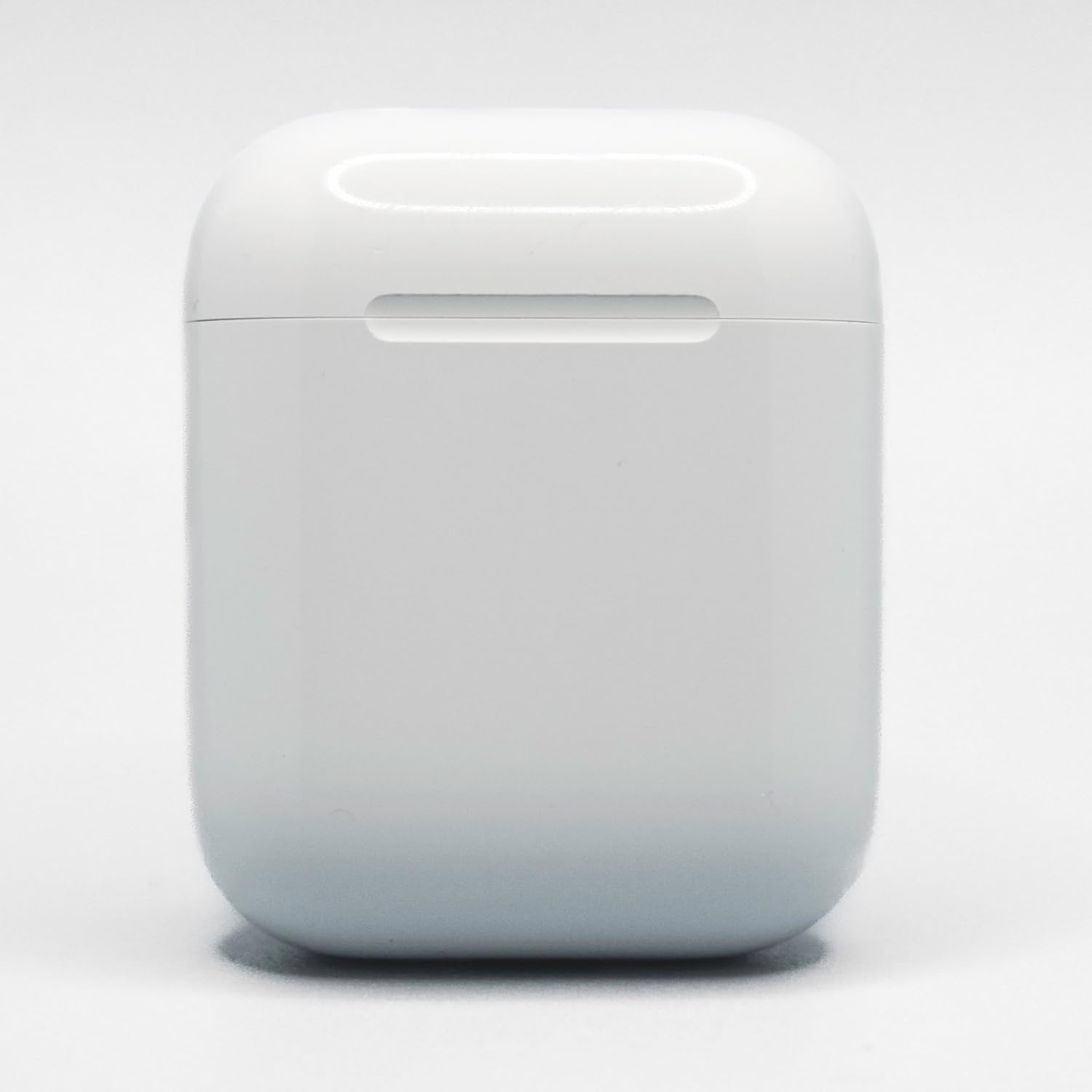 Apple AirPods Pro 2nd Gen (USB-C) - Replacement Charging Case (A2968) - White (Renewed)