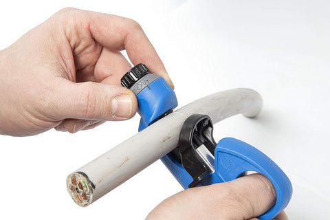 WEICON Cable Stripper No. 4-29 Spiral | For Thick Cables | Round, Longitudinal & Spiral Cut | Outer Diameter range 0.177-1.142 Inch (4.5-29 mm) | Up to 4/0 AWG | Cutting Depth up to 0.118 Inch