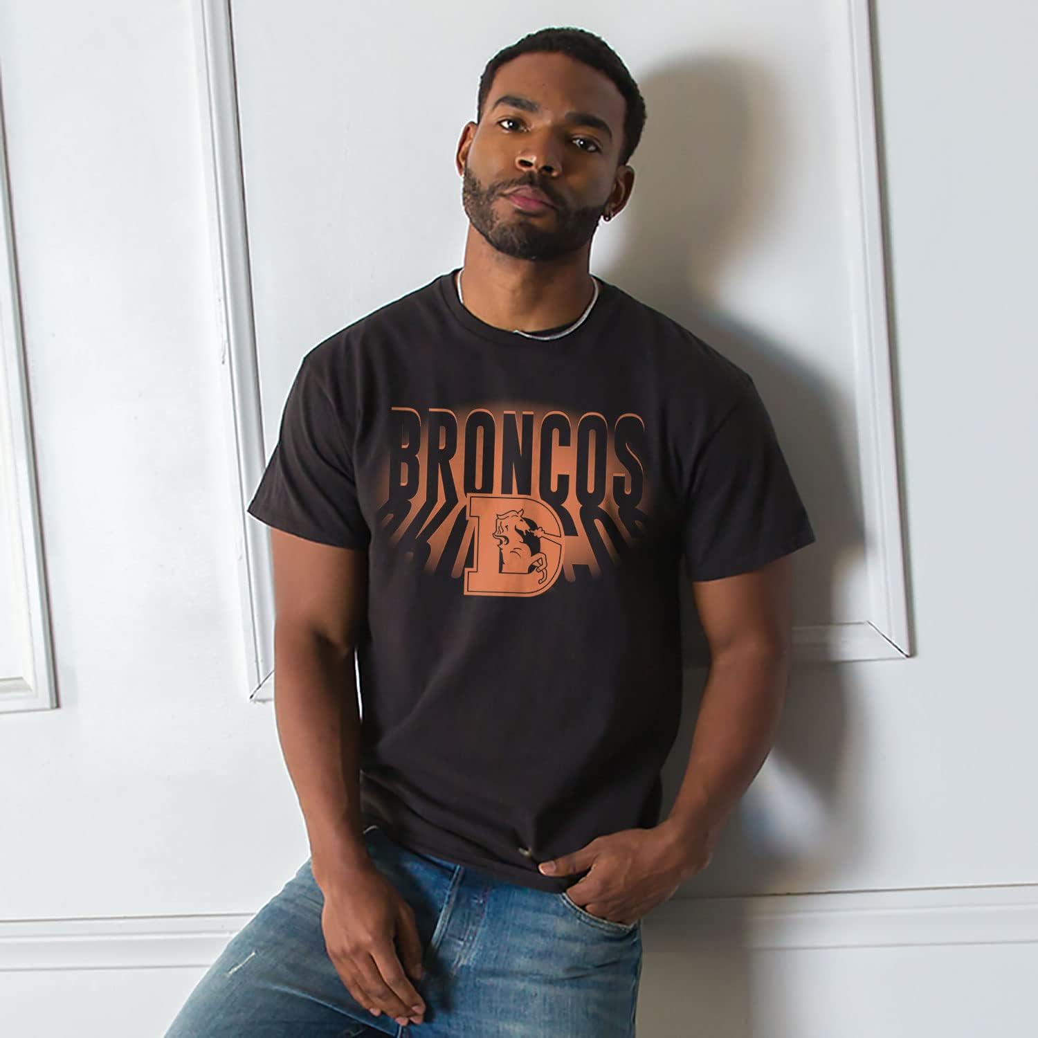Junk Food Clothing x NFL - Team Spotlight - Short Sleeve Fan Shirt for Men and Women - Officially Licensed NFL Apparel