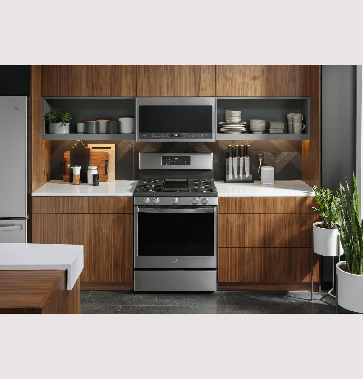 GE Profile 30 in. 5 Burner Smart Freestanding Gas Range in Fingerprint Resistant Stainless with Convection and Air Fry