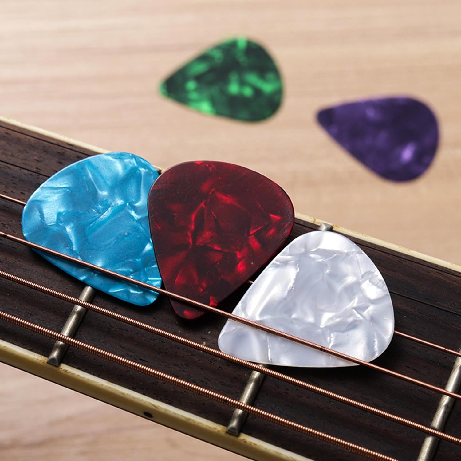 21 Pack Guitar Picks with Organizer Storage Box, 4 Different Thickness Colorful Celluloid Guitar Picks Plectrums for Acoustic Guitar, Electric Guitar, Bass, Ukulele