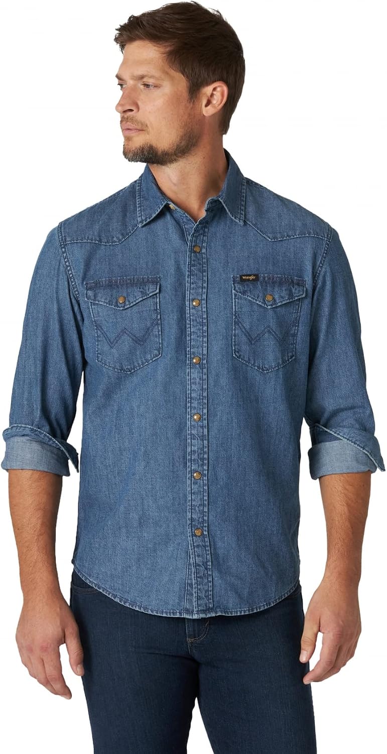 Wrangler Men's Iconic Regular Fit Snap Shirt