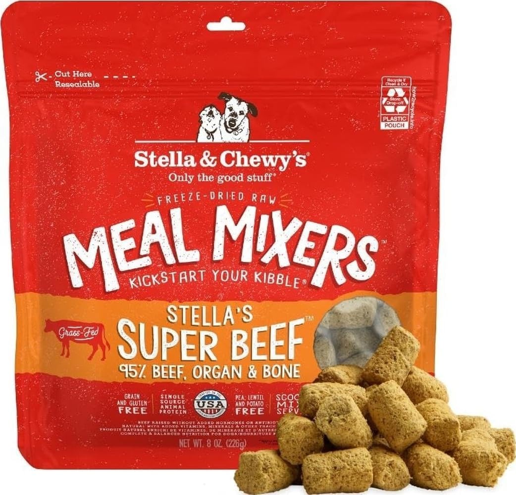 Stella & Chewy's Freeze-Dried Raw Beef Meal Mixers- Dog Food Topper and Mixer - Made with 95% Grass-Fed Beef, Organs & Bone - Perfect for Picky Eaters - Grain-Free - 8 oz