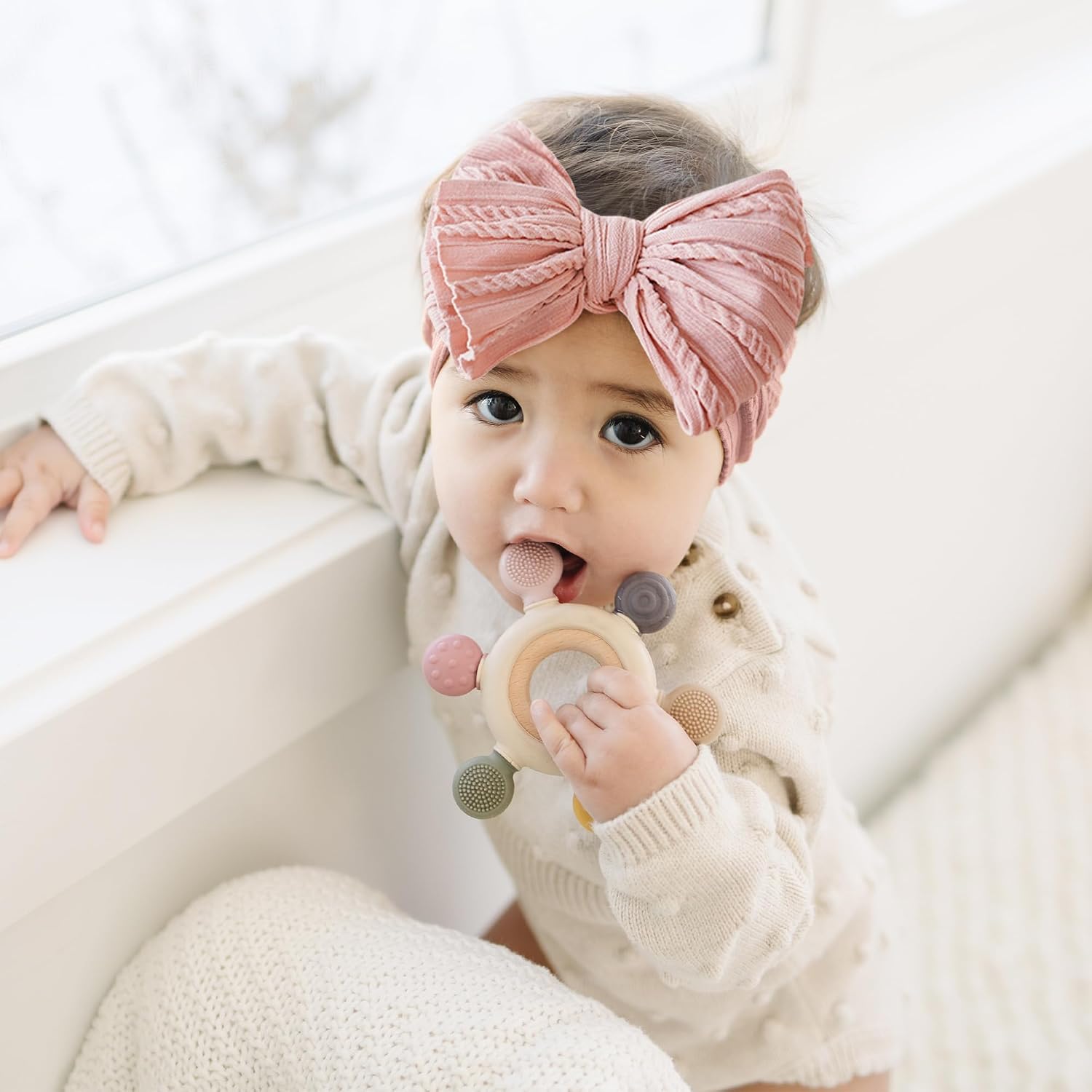 Prohouse 8 Pack Baby Bows Headbands for Girls, Newborn Nylon Headbands