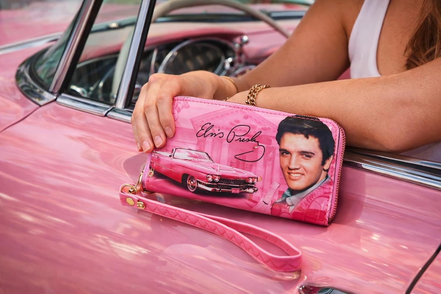 Mid-South Products Elvis Presley Clutch Wallet – Pink With Guitars Design - Officially Licensed Collectible For Elvis Fans - Practical and Wonderful