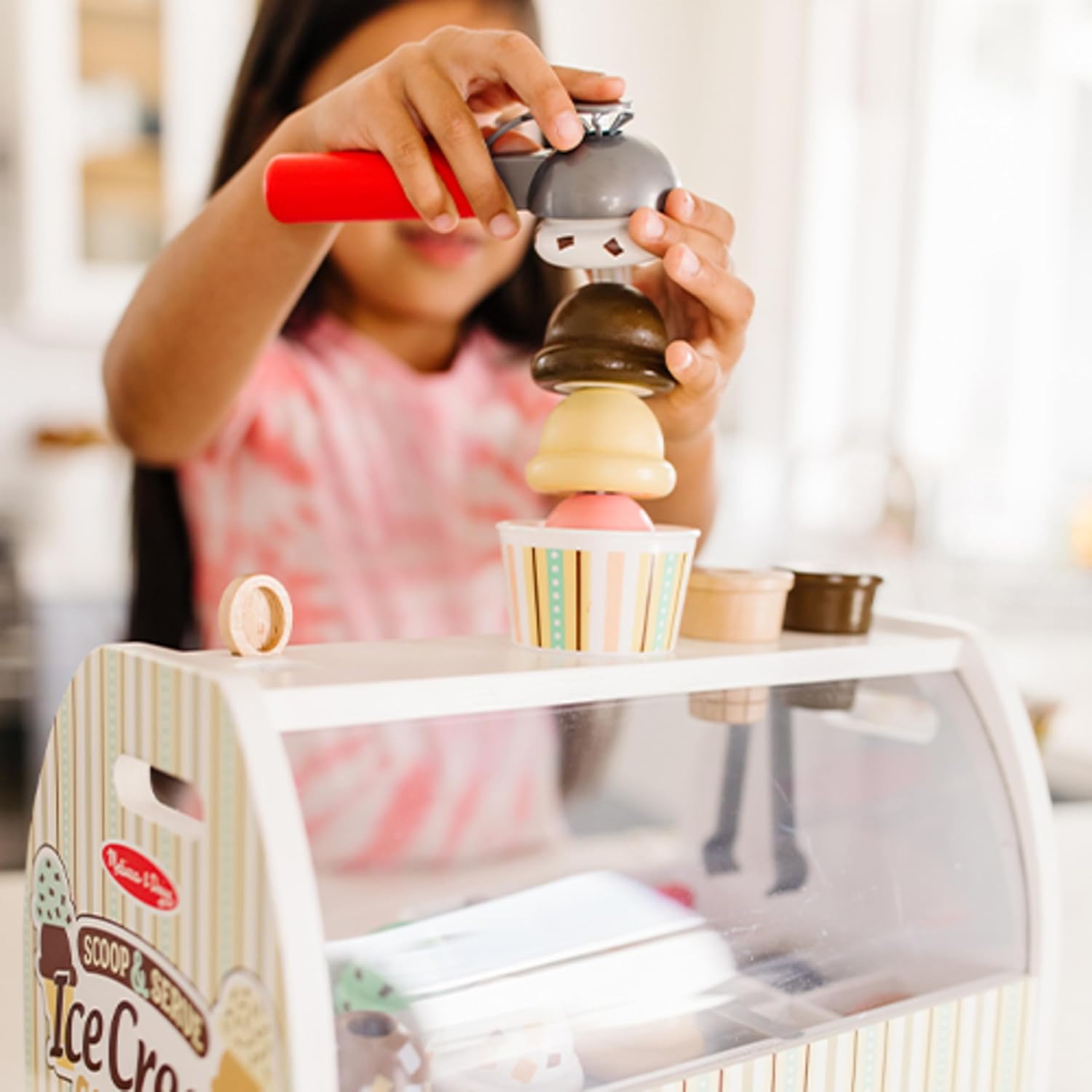 Melissa & Doug Wooden Scoop & Serve Ice Cream Counter, Pretend Play Store, 28 Toy Food & Play Kitchen Accessories, Preschool Toys for Girls & Boys 3+