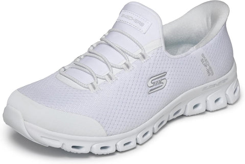 Skechers Women's Glide Step - Pursuit Slip-In Sneaker