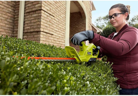 RYOBI P2607BTL ONE+ 18 in. 18-Volt Lithium-Ion Cordless Hedge Trimmer (Tool-Only)