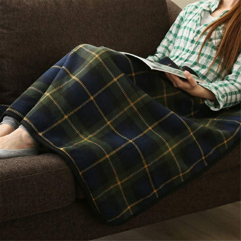 CYHTFGSK Fleece Wheelchair Shawl, Adult Size 80*140CM, Plaid Pattern, Warm and Cozy, Ideal for Camping and Travel