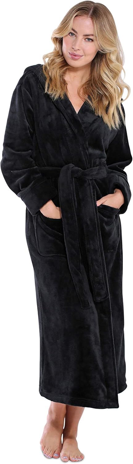 Turquaz Oversize Premium Luxury Ultra Soft Warm Robes for Women Plush Fleece Bathrobe for Women with and Spacious Pockets