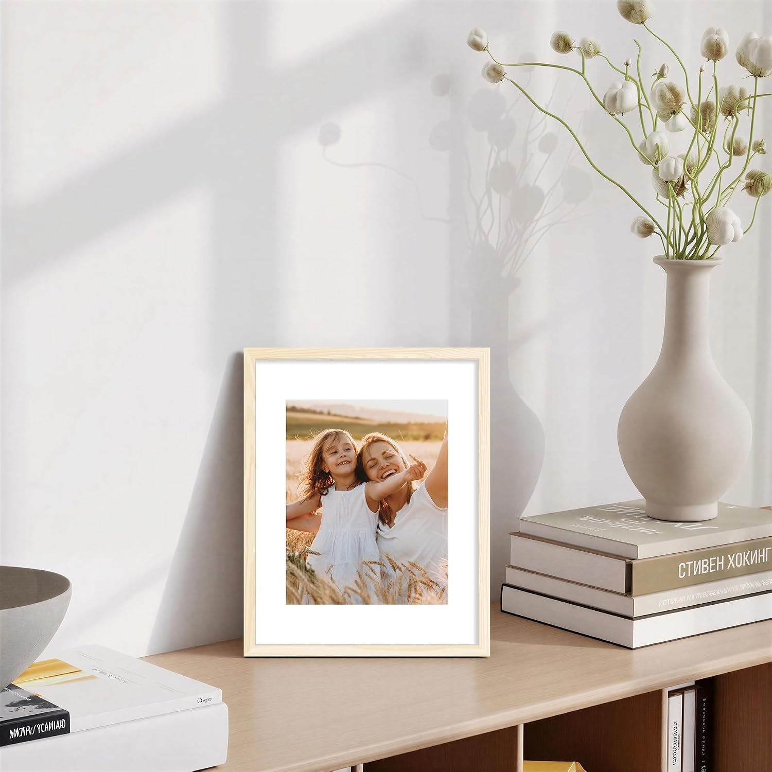 Hongkee 8x12 Picture Frame, 8 x 12 Solid Wood Frame with Real Glass