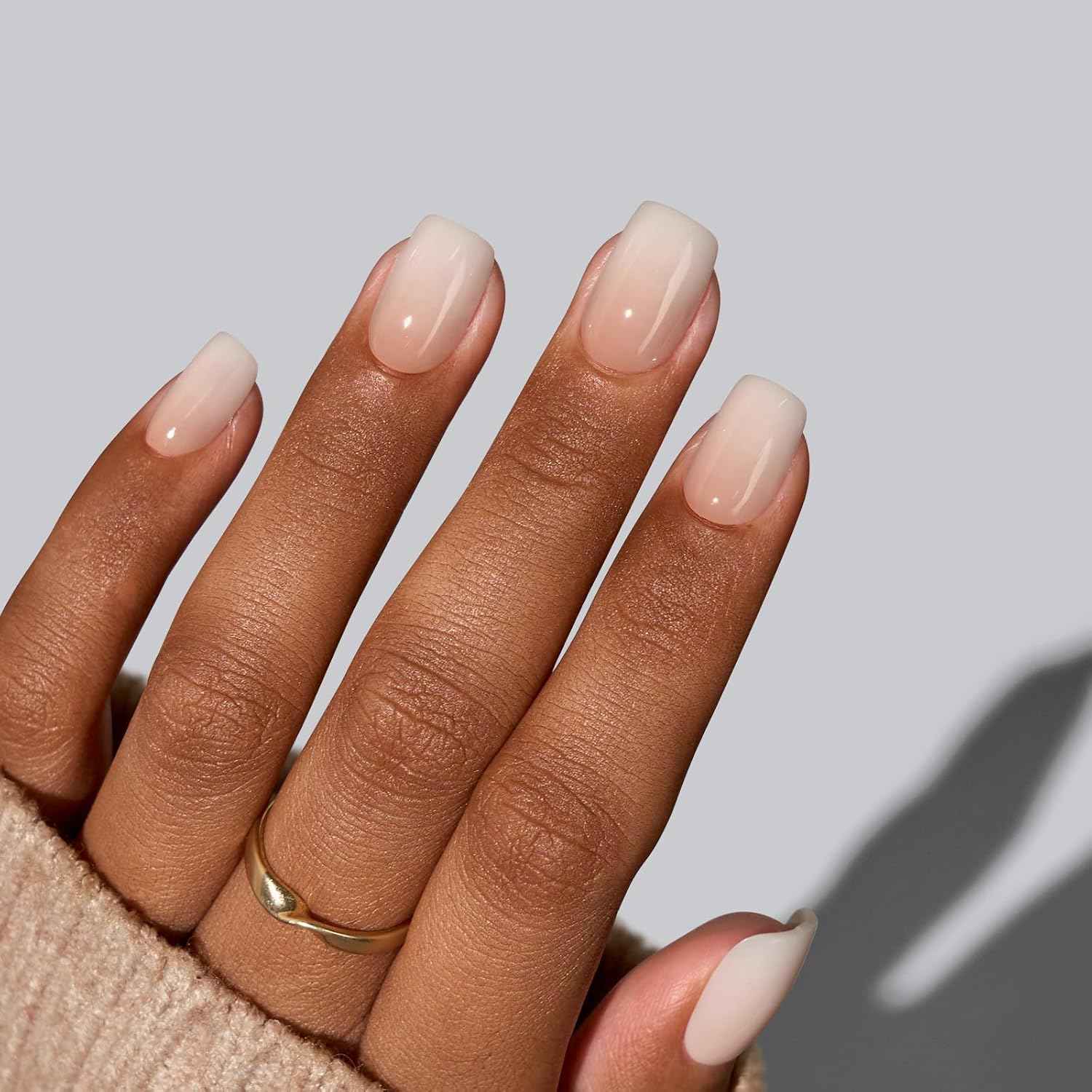 BTArtbox Press On Nails, Vanilla Cream, Short Square, Ombre Peach, 32Ct