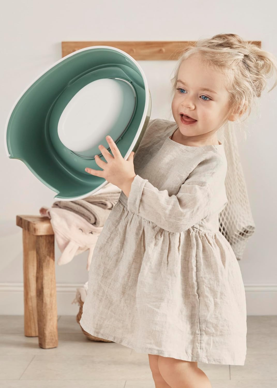BabyBjörn Smart Potty, Deep Green/White