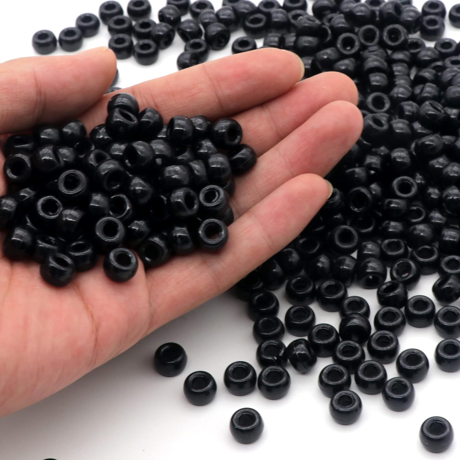 1000Pcs Pony Beads Bracelet 9mm Black Plastic Barrel Pony Beads for Necklace,Hair Beads for Braids,Key Chain,Jewelry Making (Black)