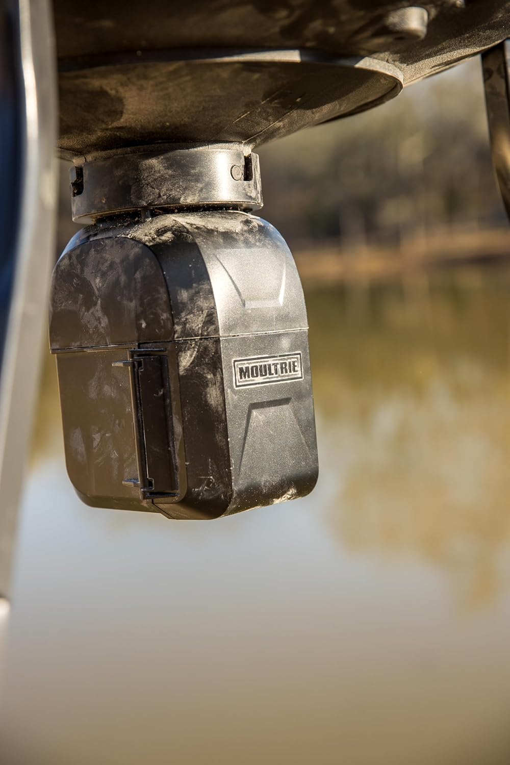 Moultrie Pro Hunter III Directional Feeder Kit - Bluetooth App Control
