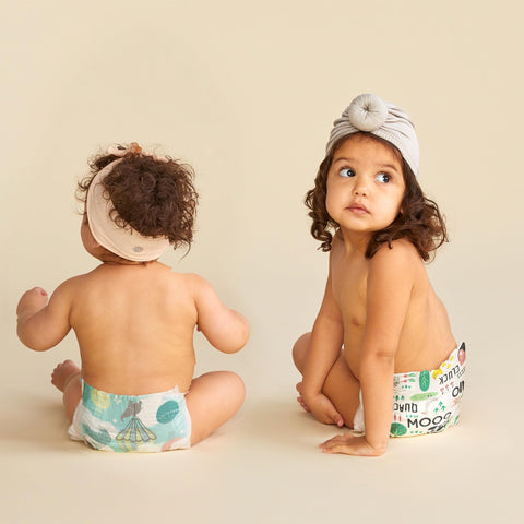 The Honest Company Clean Conscious Diapers | Plant-Based, Sustainable | Above It All + Barnyard Babies | Super Club Box, Size 1 (8-14 lbs), 136 Count