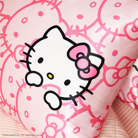 Kitsch x Hello Kitty (Pink Kitty Faces) - Satin Pillowcase with Zipper for Hair and Skin, Softer Than Silk Pillow Case, Cooling Pillow Cover, Machine Washable, Queen/Standard (19x26)