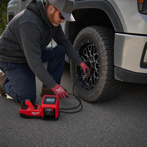 Milwaukee M18 Inflator 2848-20