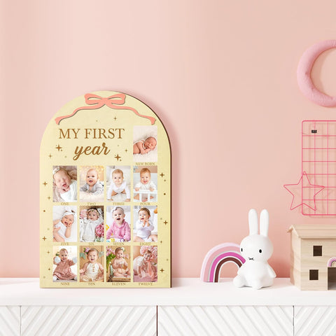 R HORSE 3D My First Year Photo Frame Board Fits 2 x 3 Inch Photo