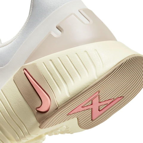 Nike Womens SneakerSneaker