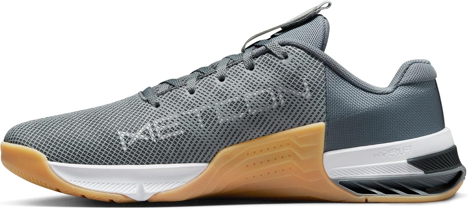 Nike Men's Metcon 8 Sneakers