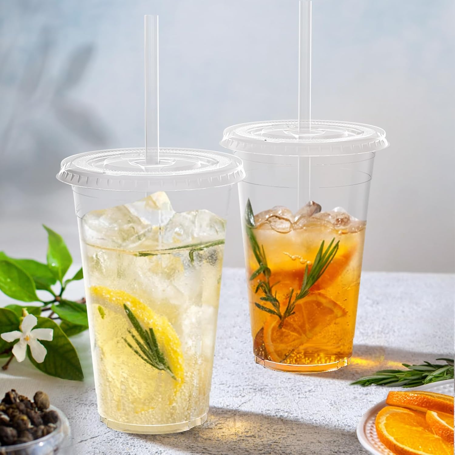 Dealusy 100 Pack - 20 oz Clear Plastic Cups with Lids and Straws