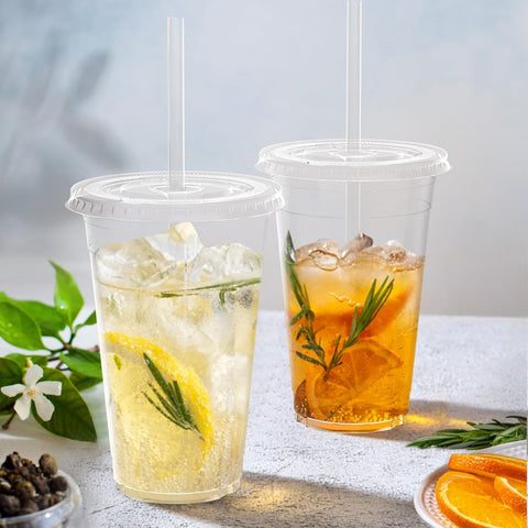 Dealusy 100 Pack - 20 oz Clear Plastic Cups with Lids and Straws