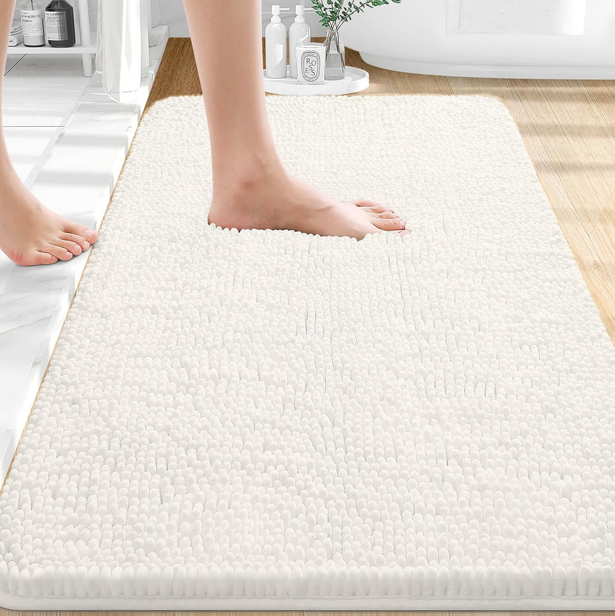 OLANLY Bathroom Rugs 32x20, Extra Soft Absorbent Chenille Bath Rugs