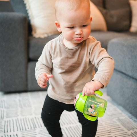 The First Years Cocomelon Weighted Straw Cup - Spill Proof Toddler Straw Cups with Flip Top Cover - Transition Sippy Cups - Toddler Feeding Supplies - 7 Oz - Ages 6 Months and Up