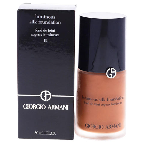 GIORGIO ARMANI Luminous Silk Foundation, 5 Medium Neutral